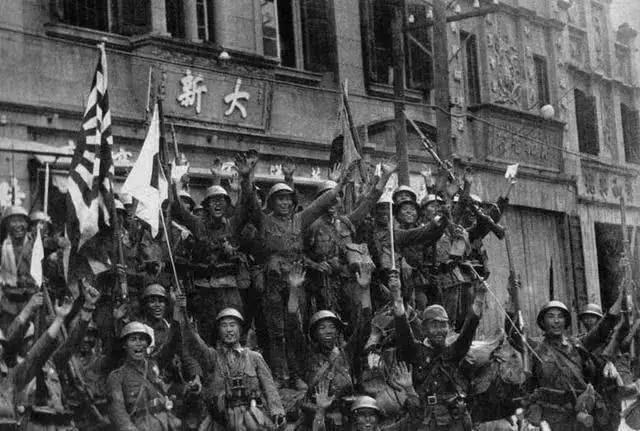 这才是当年真实的日本军队，让人感慨让人恨