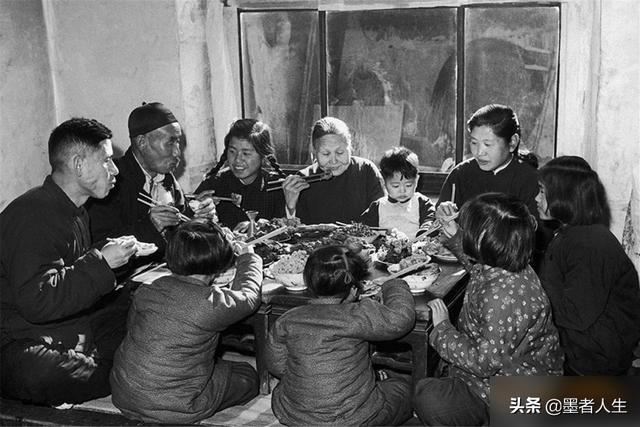 老照片：50年前中国的春节